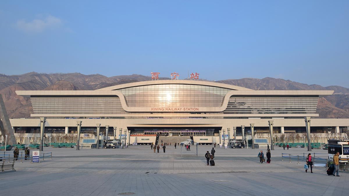 Xining to Lhasa Train - Tibet Universal Tours and Travel